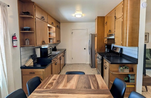 Grand Junction House | Casa Bonita - A mid-century retreat in Grand Junction!