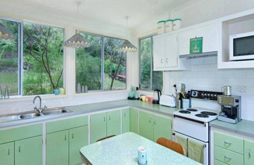 Pretty Beach House | 'Casa Bonita' by Accom Holidays