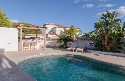 Benimeit House | Casa Bonita Ibizan style villa