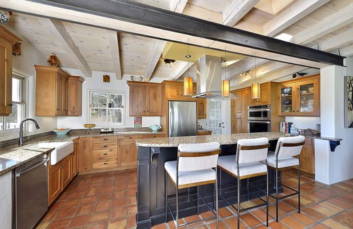 Historic Eastside House | Casa Bonita on the Historic Eastside with Views