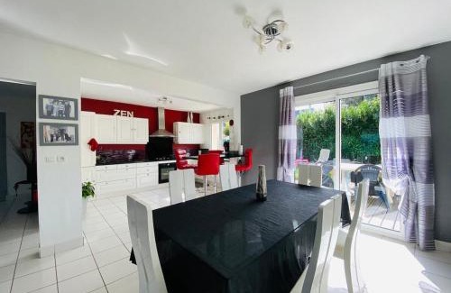 Murs-Erigne House | Casa Bords de Loire
