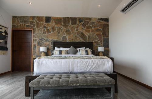 Valle de Guadalupe Villa | Casa Brisa