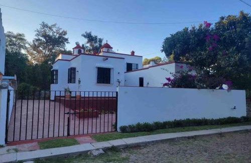 La Magdalena House | Casa Bugambilias - Hermosa casa centrica para 8