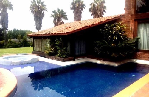 Irapuato Cabin | Casa/cabaña, con alberca climatizada.