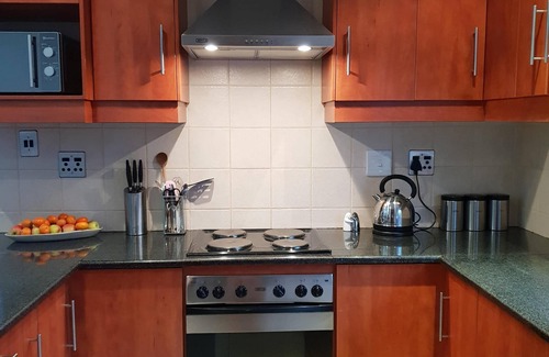 Caledon Apartment | Casa Caledon family friendly luxury accommodation.