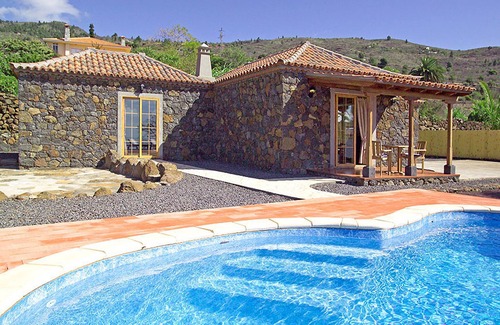 Tijarafe Ski Chalet | Casa Campana 1 in Tijarafe