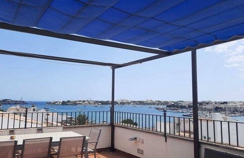 Portocolom Villa | Casa Can Alou, authentic Mallorquin house nestled in the village of Porto Colom