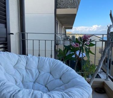 Province of Messina Apartment | Casa Cannoni - Delizioso Appartamento Fronte Mare vista Stretto di Messina