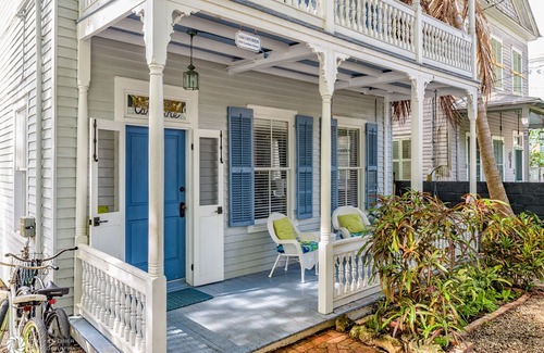 Key West Historic District House | Casa Cayo Hueso in old town Key West 3 bedroom 2 bath with hot tub