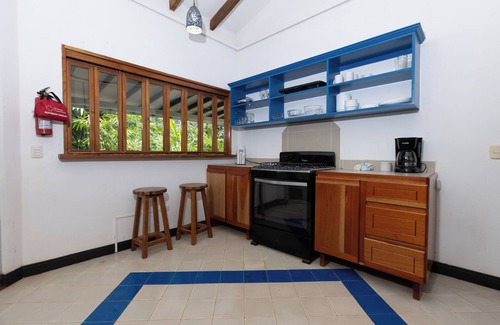 Portalon House | Casa Cedro/Vacation Home/Near the River/Private Pool/BBQ