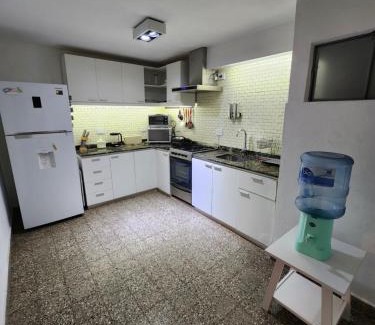 Corrientes House | Casa centrica, cómoda y amplia