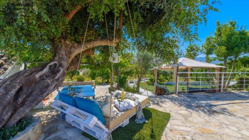 Prado del Rey House | Casa Cerrito Prado del Rey by Ruralidays