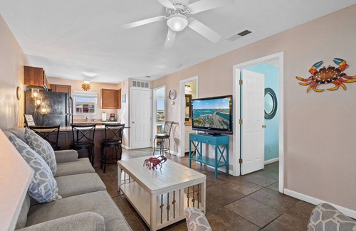 Ono Island Condo | Casa Ceylon Gulf Shores: 2-bedroom condo steps away from the beach