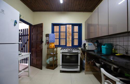 Pereque House | Casa Charmosa Ilhabela 3 quartos 3 banheiros