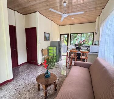 Cahuita House | Casa Chilamate
