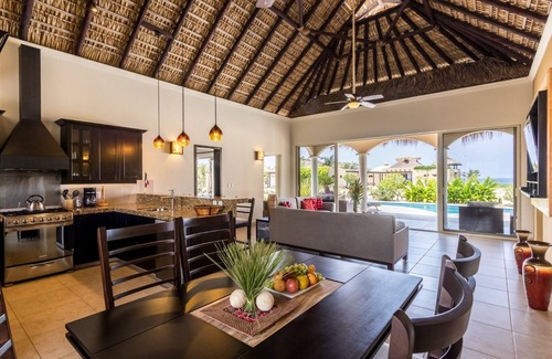 San Pedro Mixtepec Villa | Casa Cielo - Villa with Private Pool and Resort Amenities!