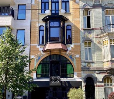 Stationsbuurt Noord Apartment | Casa Clementina - Luxury Penthouse with Airconditioning and Private Terrace
