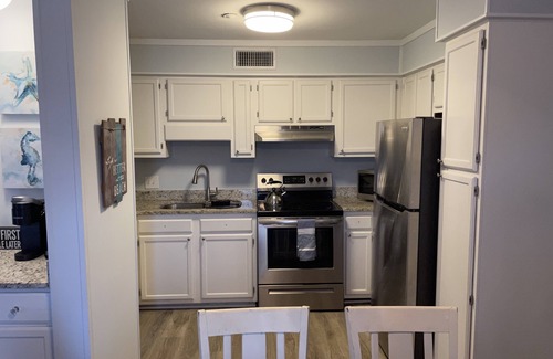 Folly Field Condo | Casa Coastal - Luxury Villa Steps From the Beach