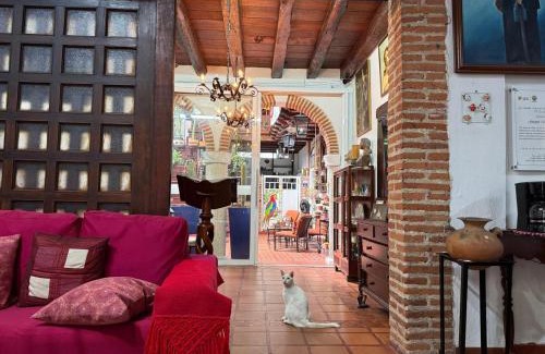 Cartagena Walled City Bed & Breakfast | Casa Colonial Serrezuela