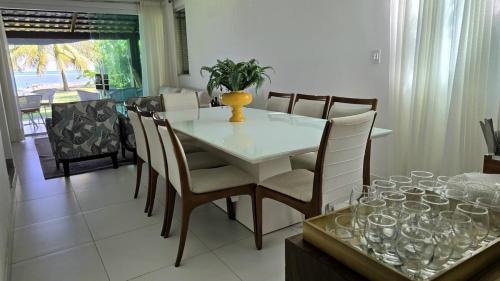 Vera Cruz House | Casa com 4 suites Cond Araua