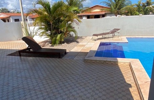 Touros House | Casa com Piscina e Jardim, a 400m da Praia de águas quente. Aceita seu animal.