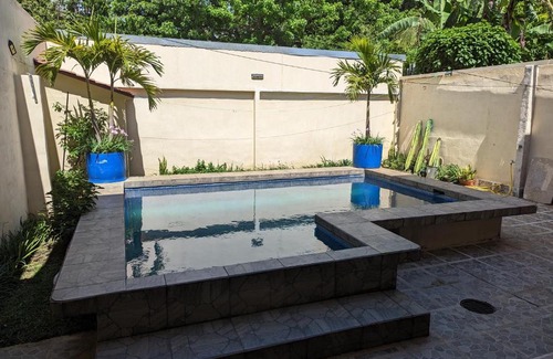 Santa Ana House | Casa con piscina