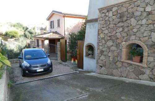 Santa Maria Navarrese House | CASA CON VERANDA A POCHI PASSI DAL MARE