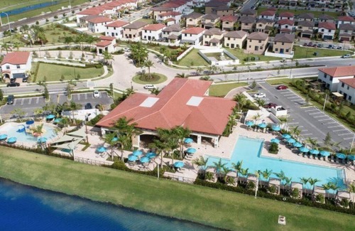 Miami Lakes Apartment | Casa con vista al lago