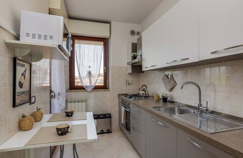 Settecamini Apartment | Casa Confortevole Terrazzo e Posto Auto Coperto!