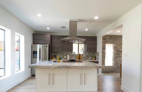 Coronado House | Casa Coronado