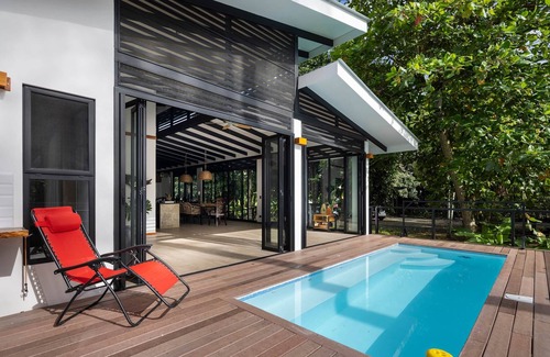 Puerto Viejo de Talamanca House | Casa Kali ~ With pool & A/C 4 min walking to the beach