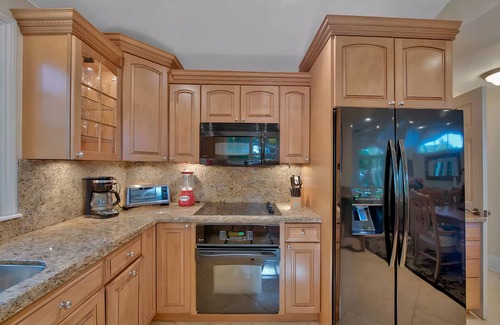 Key West House | Casa Cristol- Family and Pet Friendly - Classic KW Charm Superb Location!
