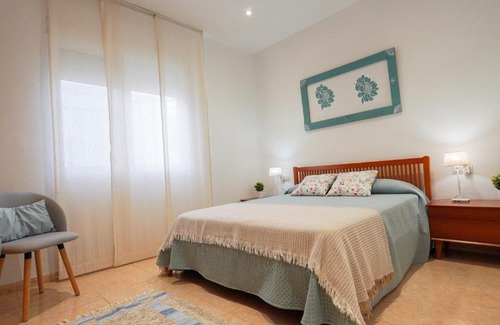 Sant Jaume d'Enveja House | Casa Cruces