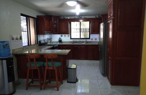 Constanza Villa | Casa Cuba Constanza