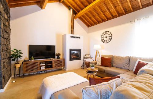 Nordeste House | Casa da Belavista with Jacuzzi