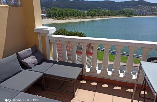 Cerdeira House | Casa da Costa - Piso con galería y terraza con vistas al mar