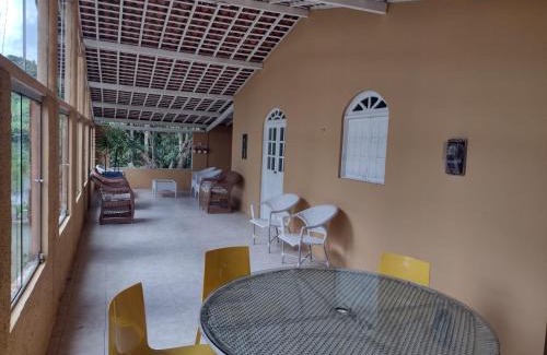 Bananeiras House | CASA DA MONTANHA na Chácara Paraíso