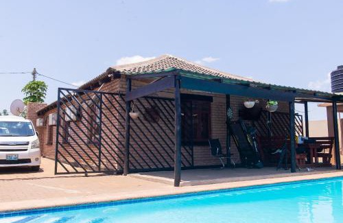 Matola House | Casa da Noleen