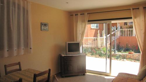 Flassans-sur-Issole House | Casa das oliveiras