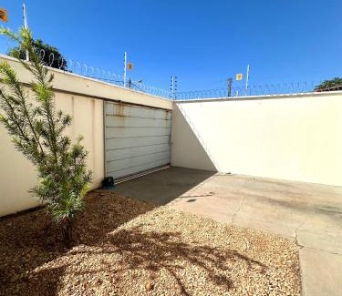 Plano Diretor Sul House | Casa Davisis 2 - Parada Jalapão, Prox Rodoviária, Aeroporto e Faculdades