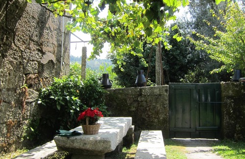 Ponte de Lima Cottage | Casa de Abbades for 4 people