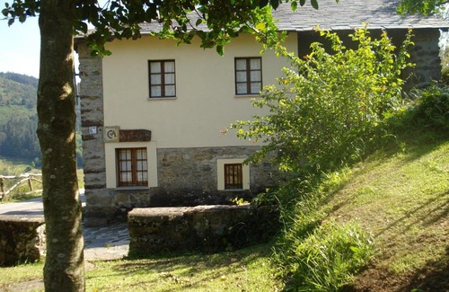 Naraval House | Casa de Aldea Vache