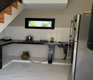 Melayang House | Casa De Arya