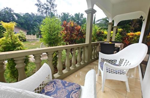 Mahe Island Apartment | Casa De Bella