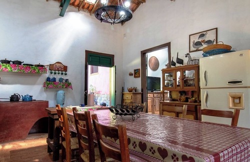 Santana de Parnaiba House | Casa de campo c lazer, bem equipada, pet friendly