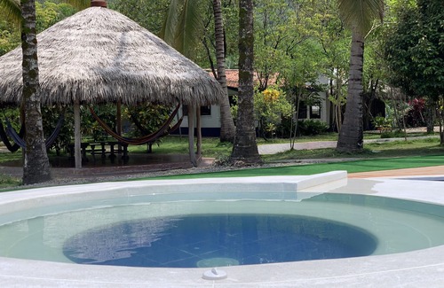 Utica Cottage | Casa de campo La MariaCa - Rest House