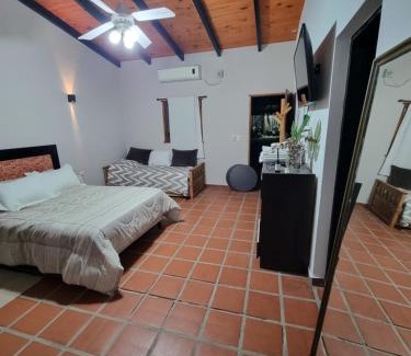 Fray Mamerto Esquiu House | Casa de Campo Los Platanos