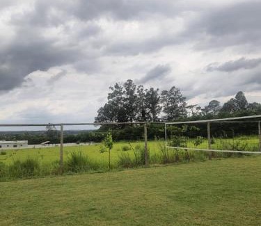 Tatui Ski Chalet | Casa de Campo/Sítio + Chalé Suíço + Área Festa + Piscina