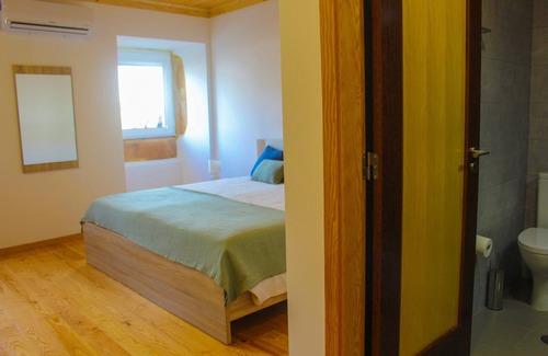 Gois Cottage | Casa de Campo Vale do Ceira, Quarto King ou Twin com Beliche, Para Famílias!!
