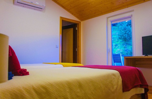 Gois Cottage | Casa de Campo Vale do Ceira, Quarto Twin. Na Bela e Pacata Vila de Góis